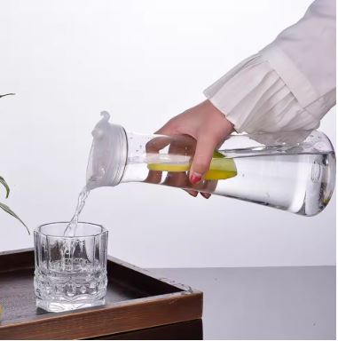 Round Clear Acrylic Water Bottle